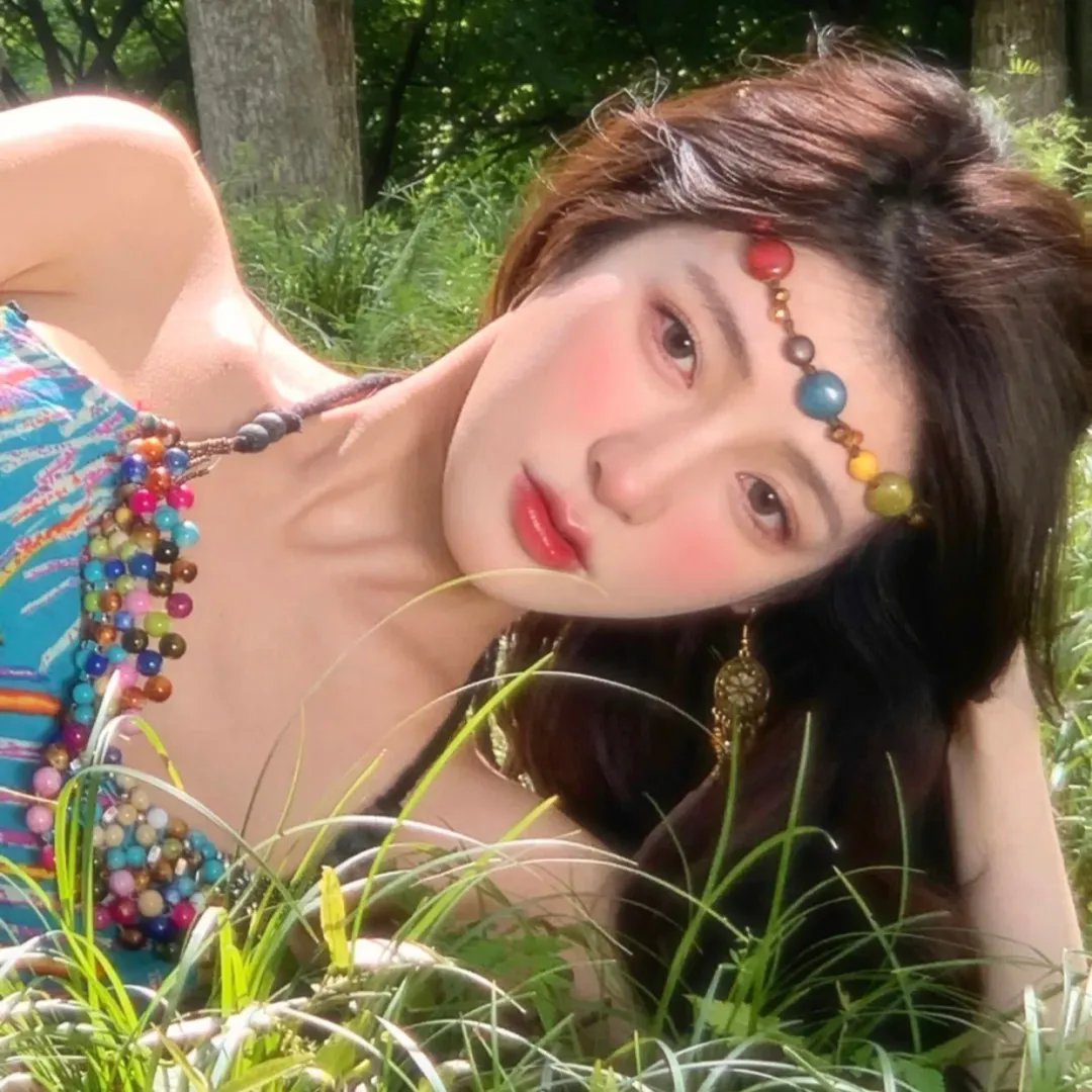 背著孩子扛著旗子:妇女紧急大队的故事